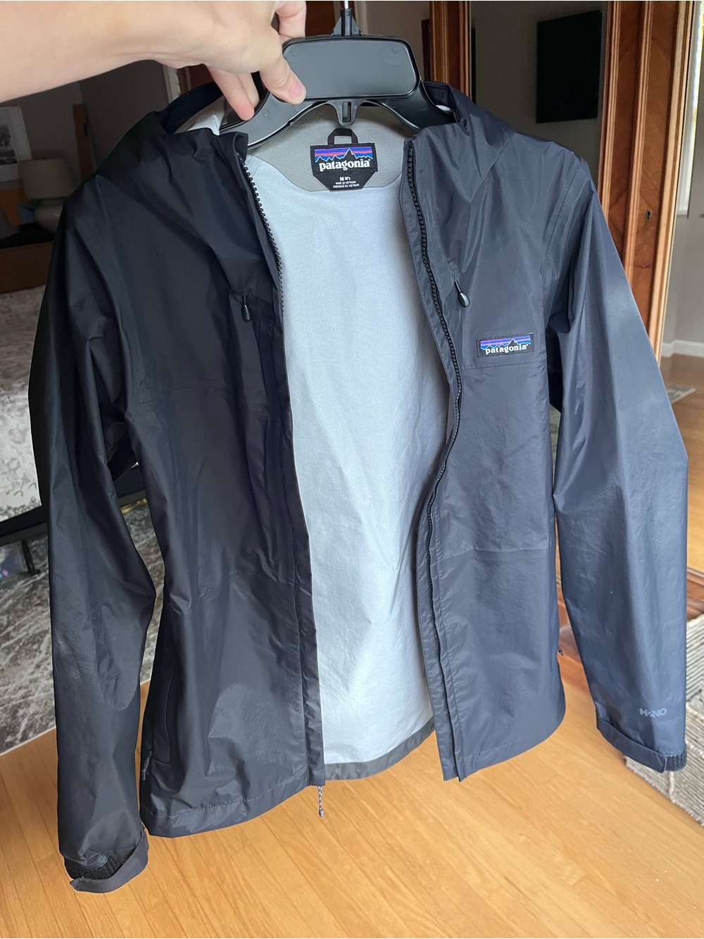 Women’s MED Patagonia Torrentshell 3L Rain Jacket